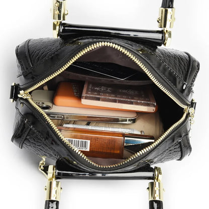 Women’s Crocodile Pattern Baguette Shoulder Bag