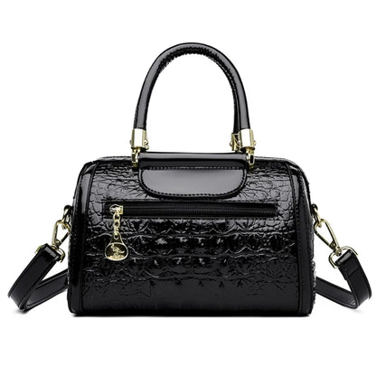 Women’s Crocodile Pattern Baguette Shoulder Bag